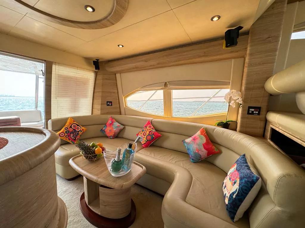 Majesty 52ft