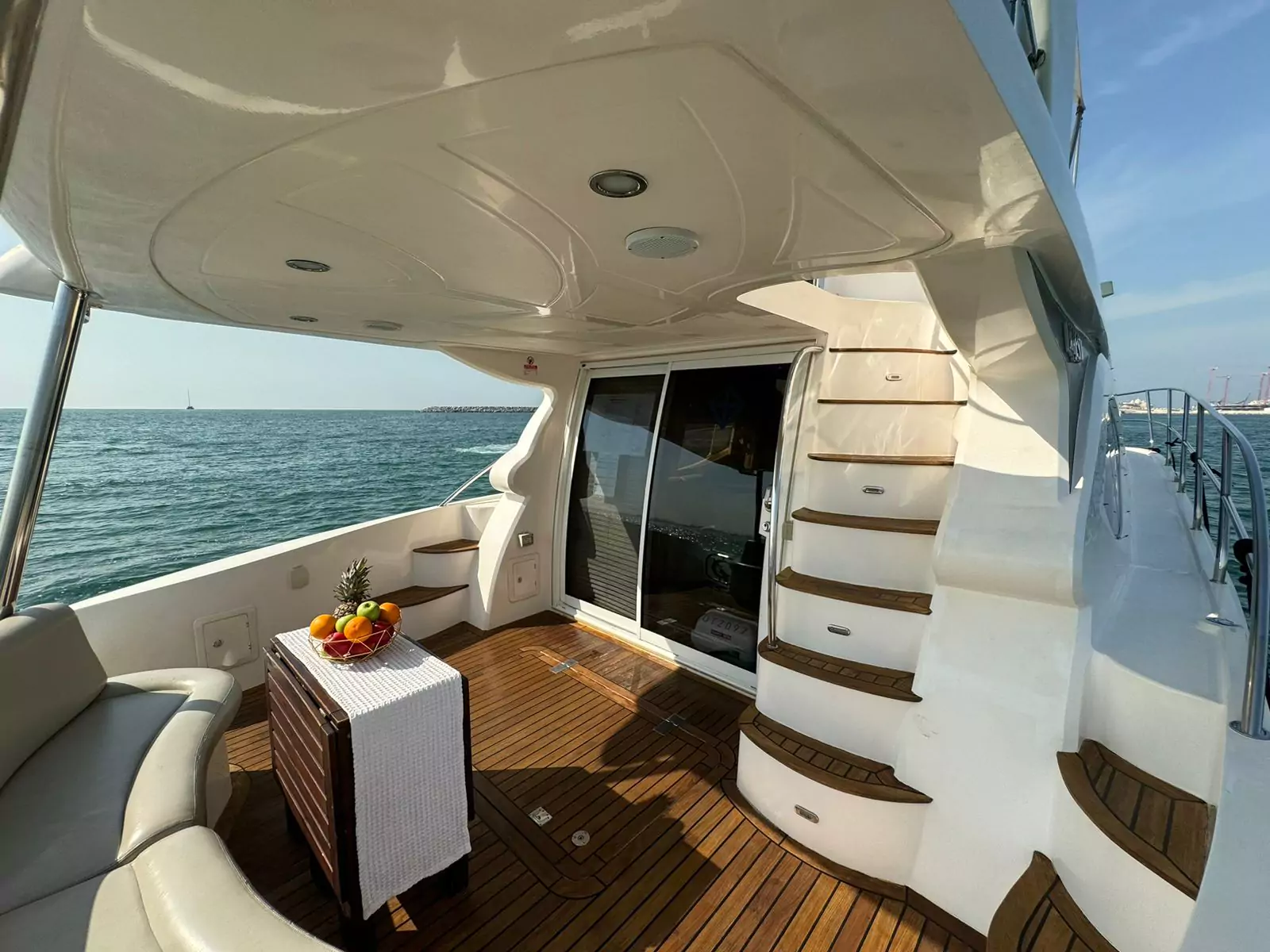 Majesty 52ft
